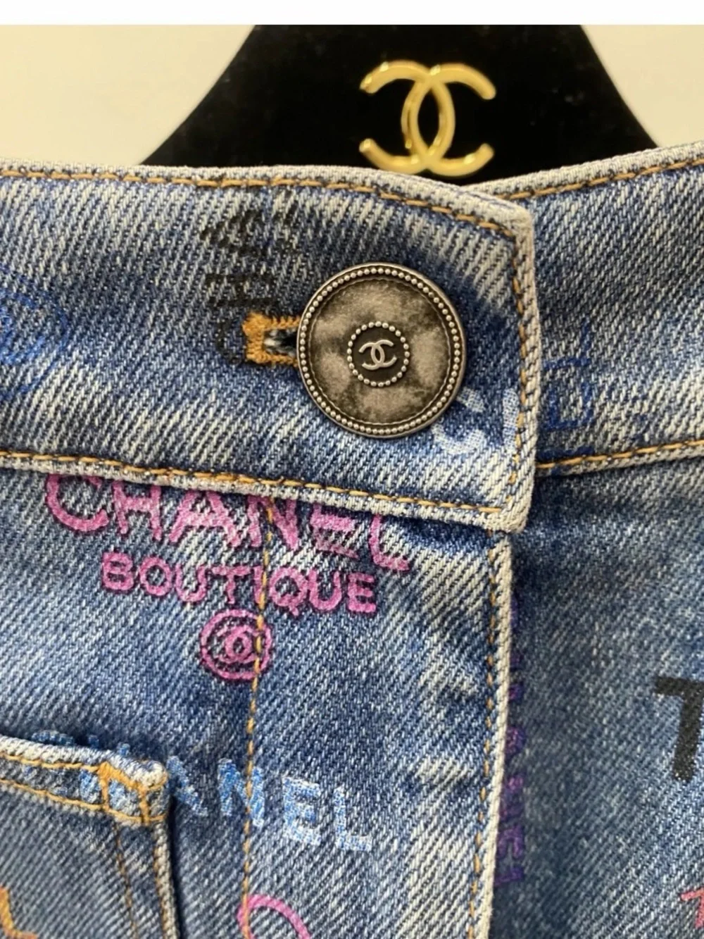 CHANEL classic women